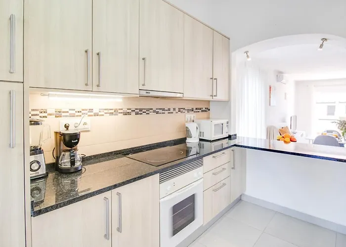 Apartmán Modern Oasis 500m With Ac Wifi Pool